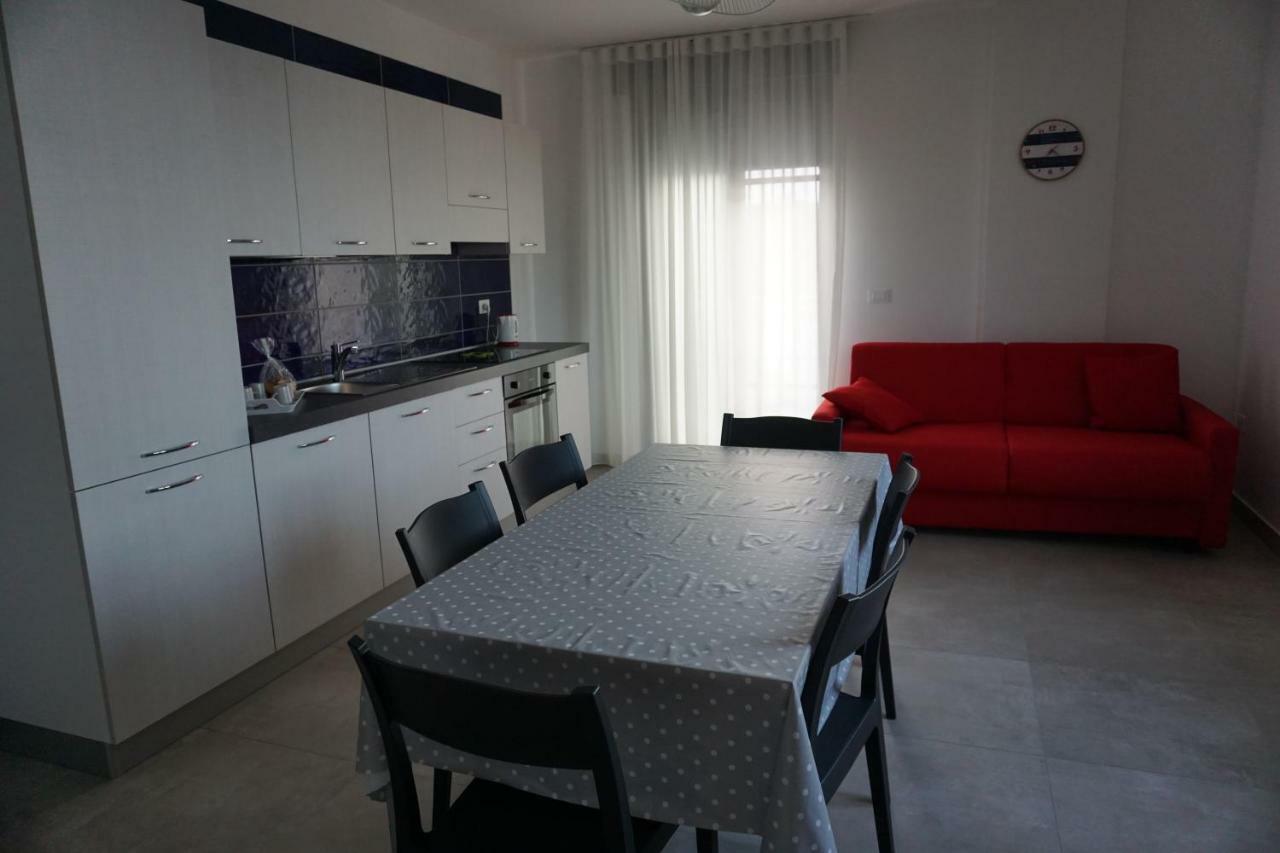 Albachiara Residence Chieuti Bagian luar foto